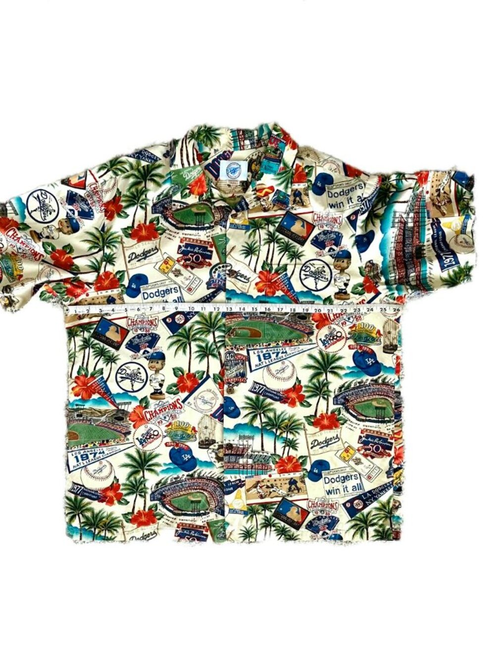 Reyn Spooner Los Angeles Dodgers Hawaiian Shirt - Picture 4 of 10
